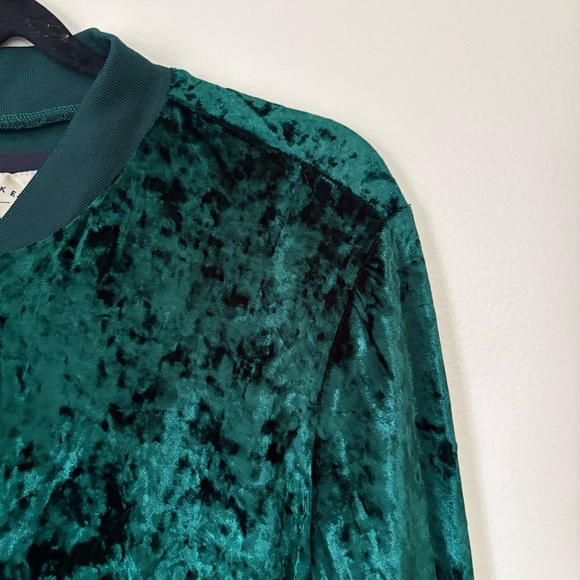 Ci Sono Emerald Crushed Velvet Bomber Size XL - Picture 6 of 13